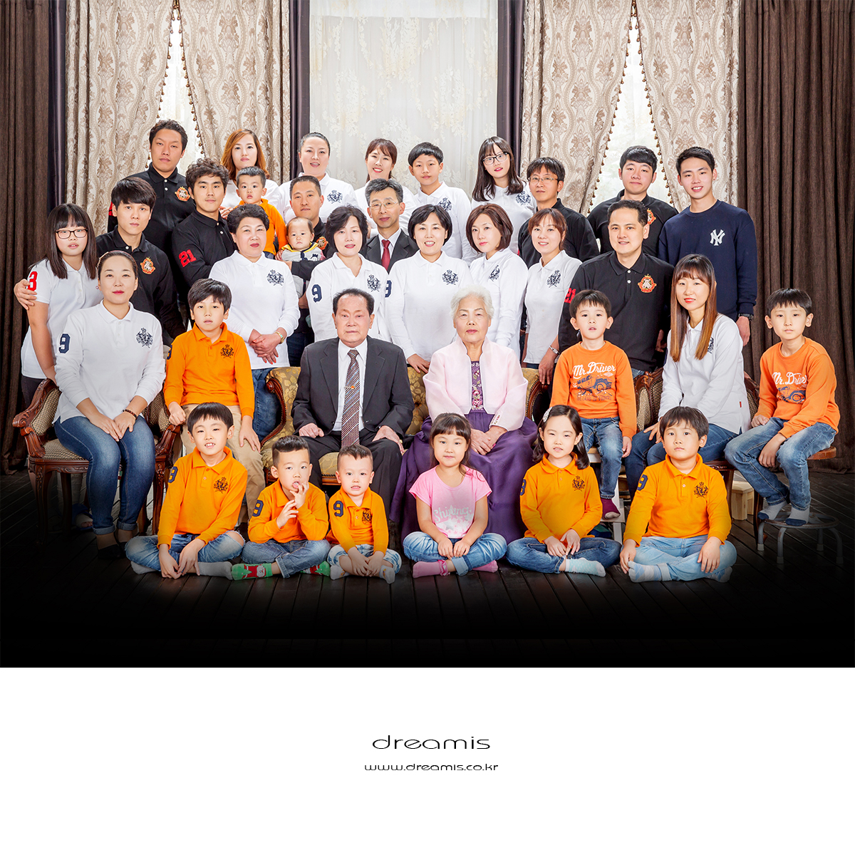 윤홍미 가족사진